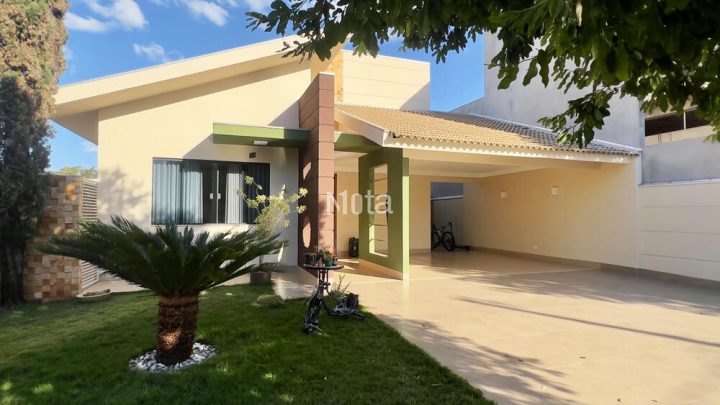 CASA - CONDOMÍNIO IPANEMA