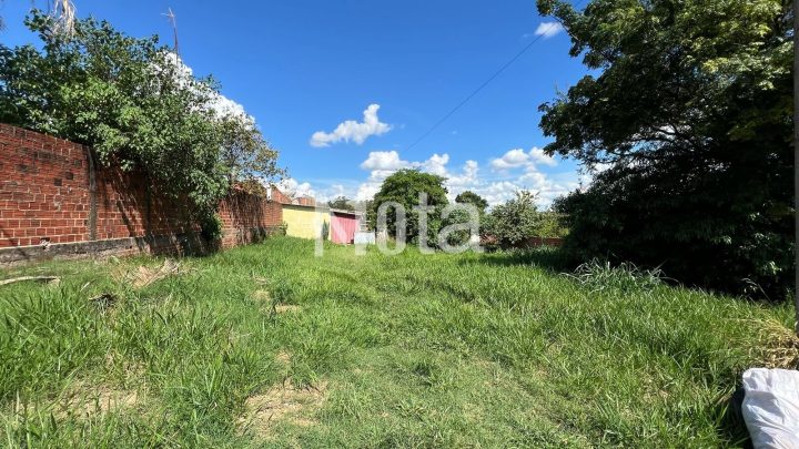 TERRENO - JARDIM SANTA ANA 