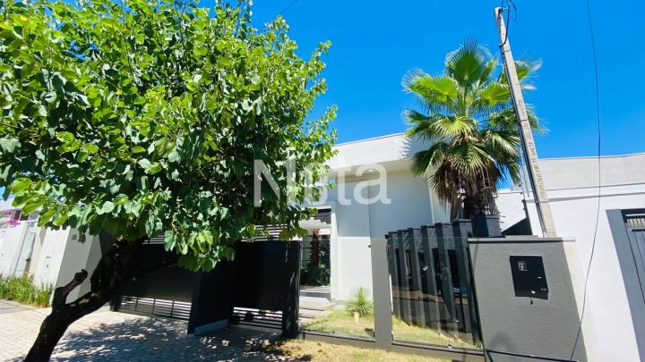 CASA - RESIDENCIAL NOVA ITÁLIA 