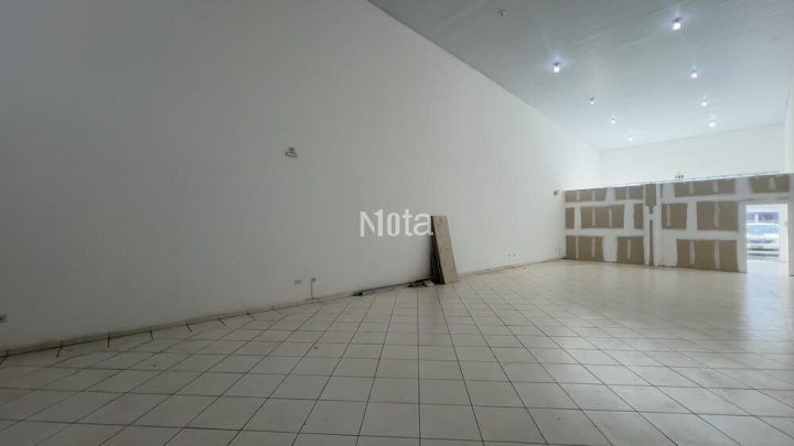 SALAO COMERCIAL