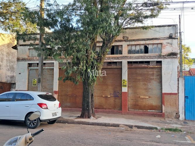 SALÃO COMERCIAL - ZONA 1 
