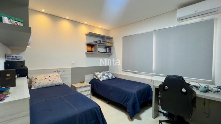 CASA - CONDOMÍNIO IPANEMA