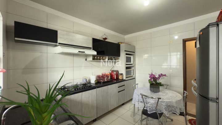APARTAMENTO - ZONA 2