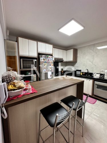 APARTAMENTO - ZONA 1