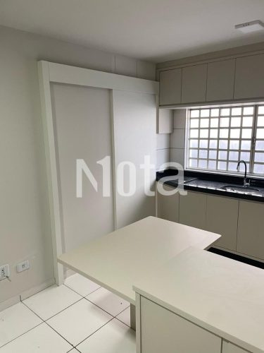 APARTAMENTO - ZONA 2