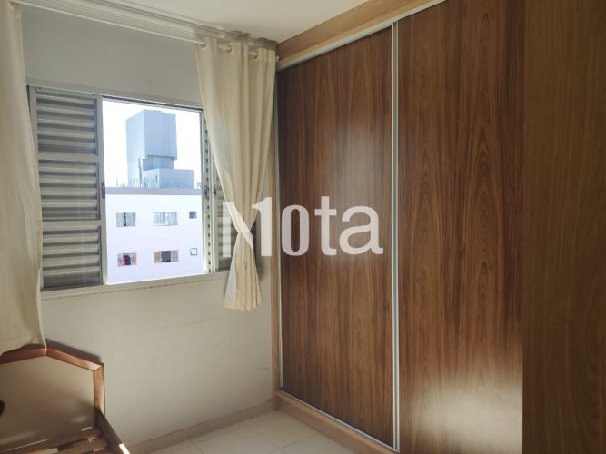 APARTAMENTO - ZONA 1