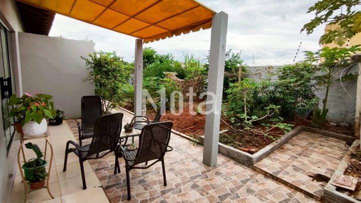 CASA - JARDIM SANTA MÔNICA II