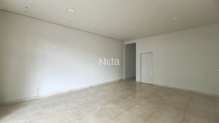 SALA COMECIAL