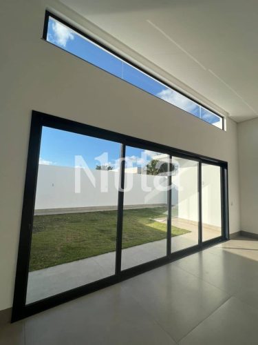 CASA - CONDOMÍNIO FECHADO 