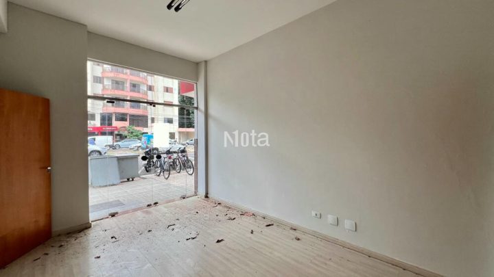 SALA COMERCIAL - ZONA 1 