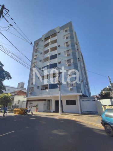 APARTAMENTO  -  ZONA 1 