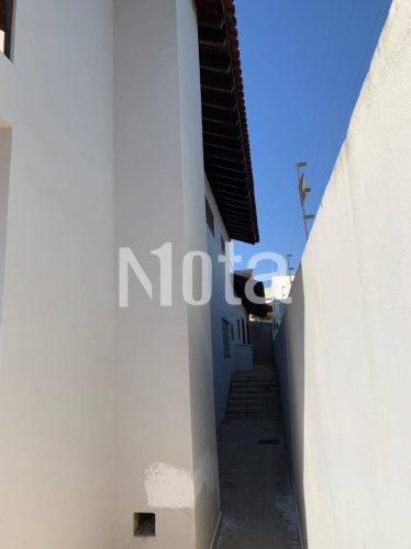 SOBRADO COMECIAL - ZONA 1
