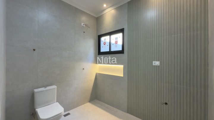CASA - RESIDENCIAL VENEZA 