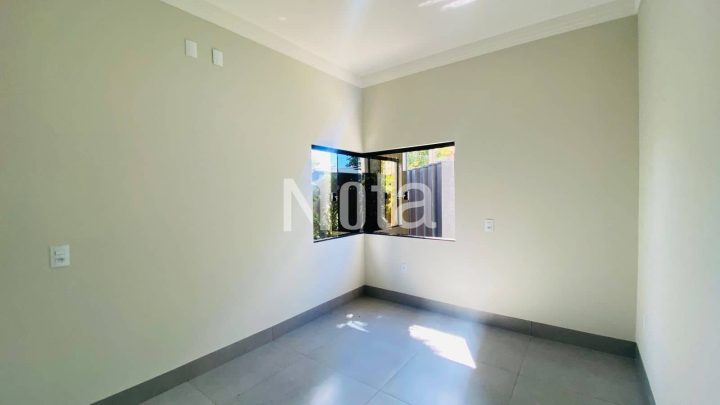 CASA - RESIDENCIAL NOVA ITÁLIA 