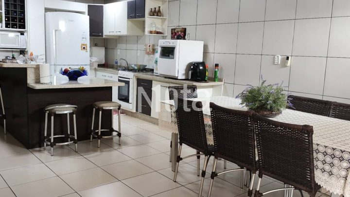 CASA -  ZONA 2