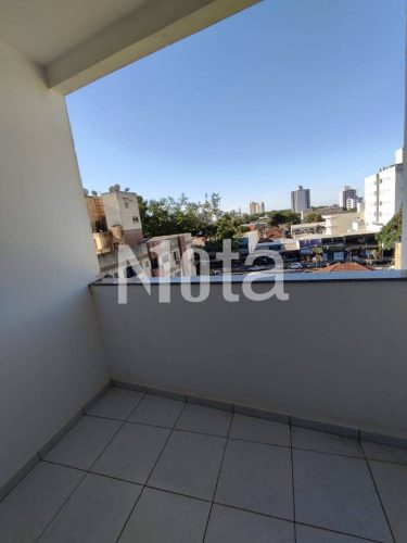 APARTAMENTO  -  ZONA 1 