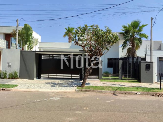CASA - RESIDENCIAL NOVA ITÁLIA 