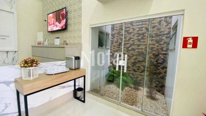 SALA COMERCIAL - ZONA 1 