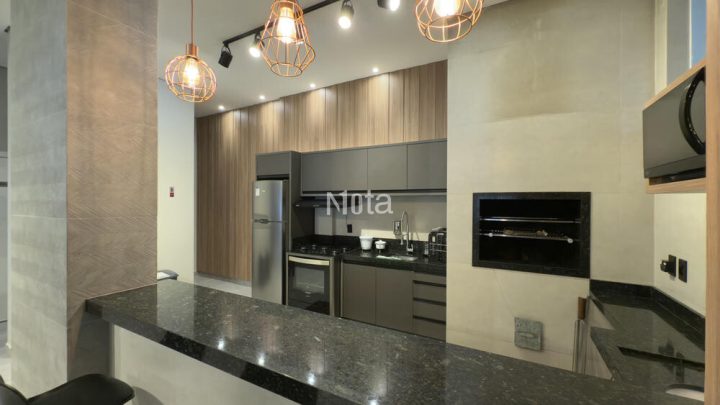 APARTAMENTO - ZONA DE ARMAZÉM