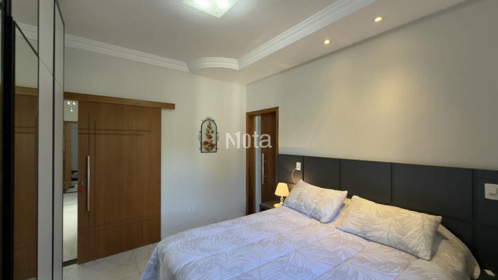 CASA - JARDIM UNIVERSIDADE I