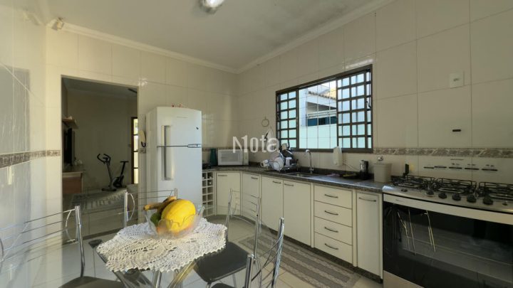 CASA - ZONA 4 