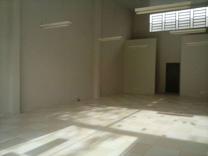 SALAO COMERCIAL
