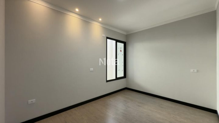 CASA - RESIDENCIAL VENEZA 