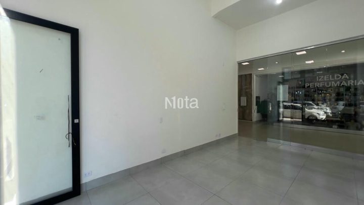 SALA COMERCIAL - ZONA 1 