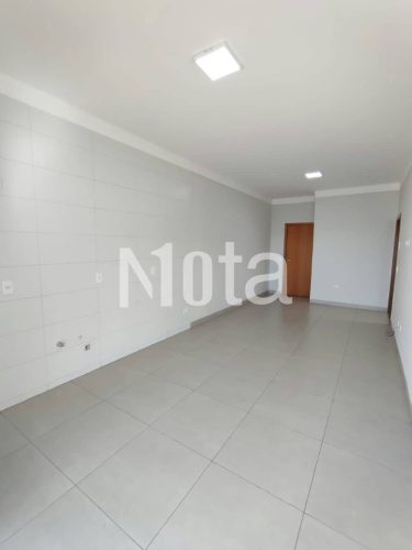 CASA - RESIDENCIAL  VIVIANE