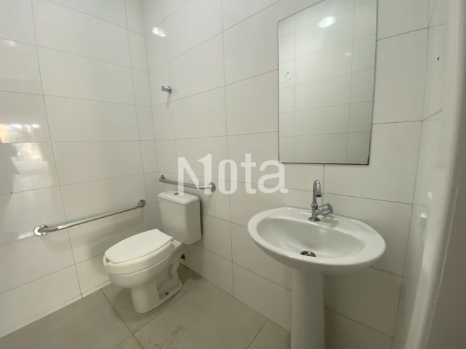 SALA COMERCIAL