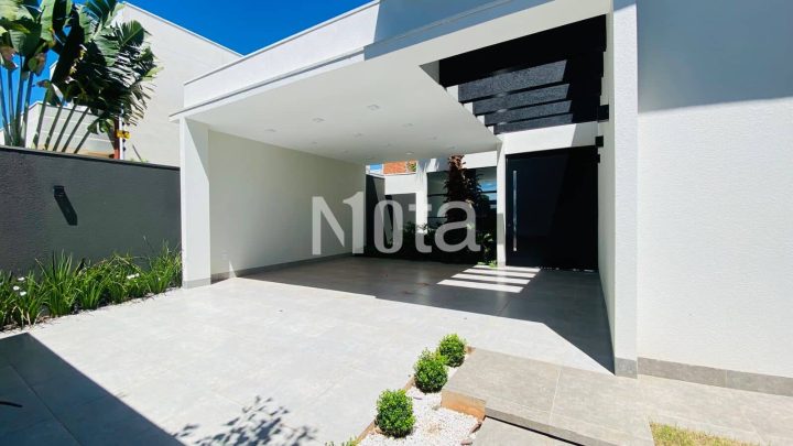 CASA - RESIDENCIAL NOVA ITÁLIA 