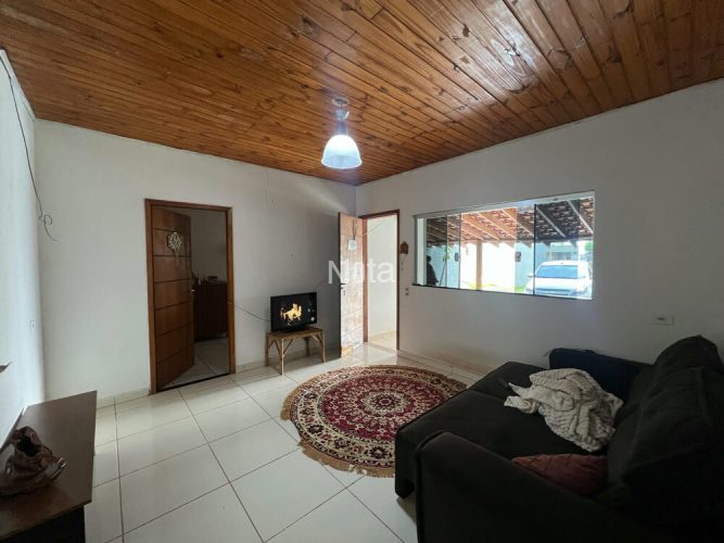 CASA - RESIDENCIAL DAS ARAUCÁRIAS 