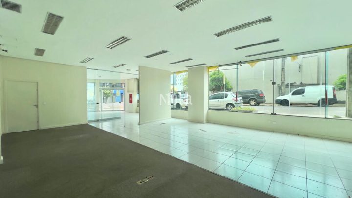 SALA COMERCIAL - ZONA 1 