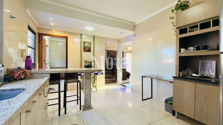 SOBRADO - RESIDENCIAL NOVA ITÁLIA