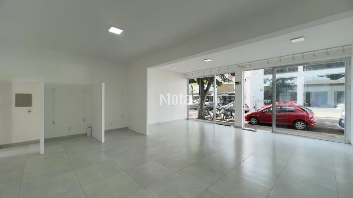 SALA COMERCIAL - ZONA 1 