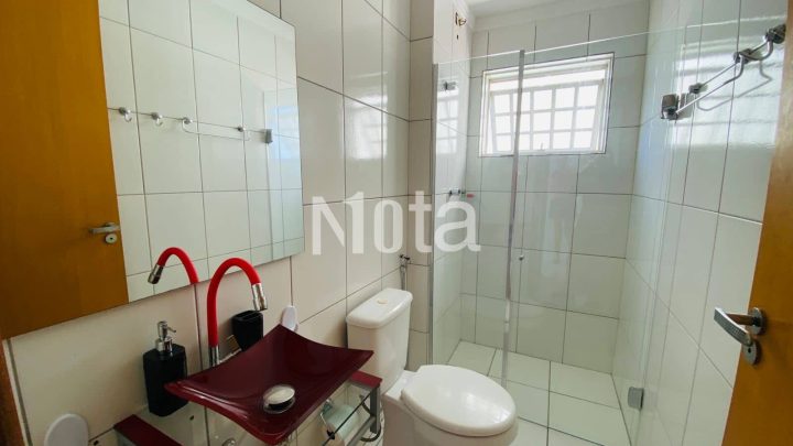 APARTAMENTO - ZONA 2
