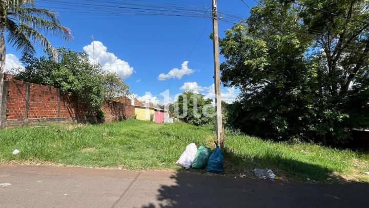 TERRENO - JARDIM SANTA ANA 