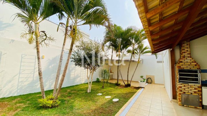 SOBRADO -  CONJUTO CENTURY PARK 
