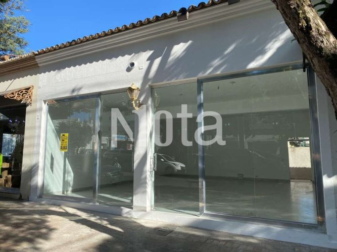 SALA COMERCIAL - ZONA 1 