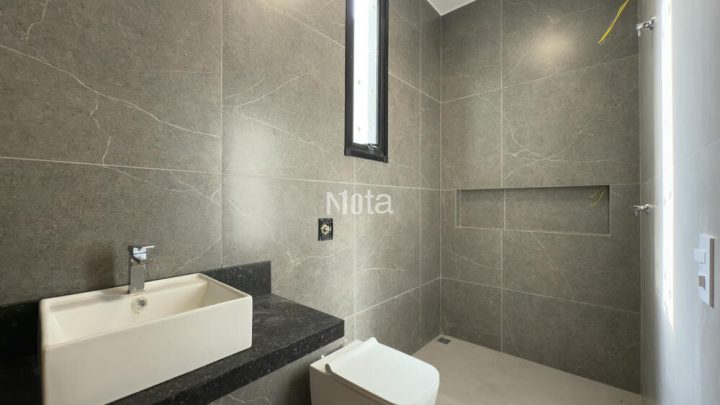 SOBRADO - RESID. ATLÂNTICO II 