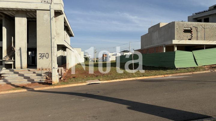 TERRENO - FOREST HILL 
