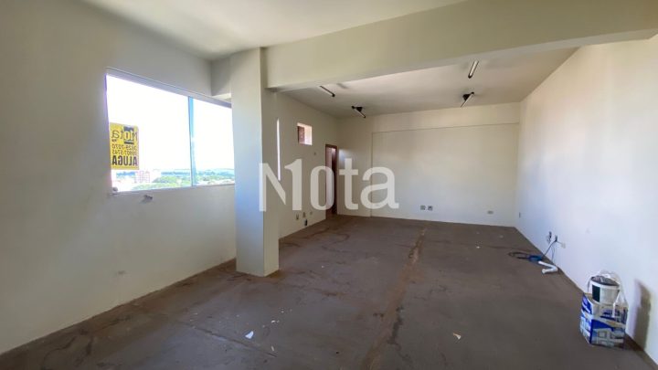 SALA COMERCIAL - CENTRO 